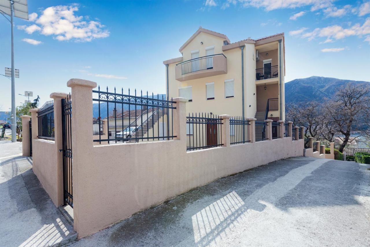 Apartments Donkovic Kotor Ngoại thất bức ảnh
